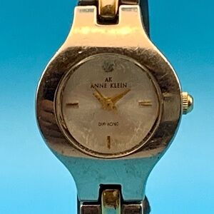 ANNE KLEIN 10/1983 Women’s Dress Quartz Wristwatch Diamond Accent Works New Batt